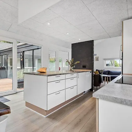 8825-glesborg-skovsoen-18