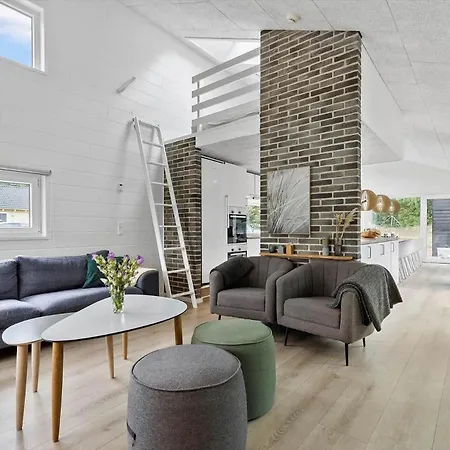 8825-glesborg-skovsoen-18 *