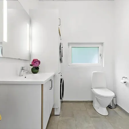 8825-glesborg-skovsoen-18 Glesborg